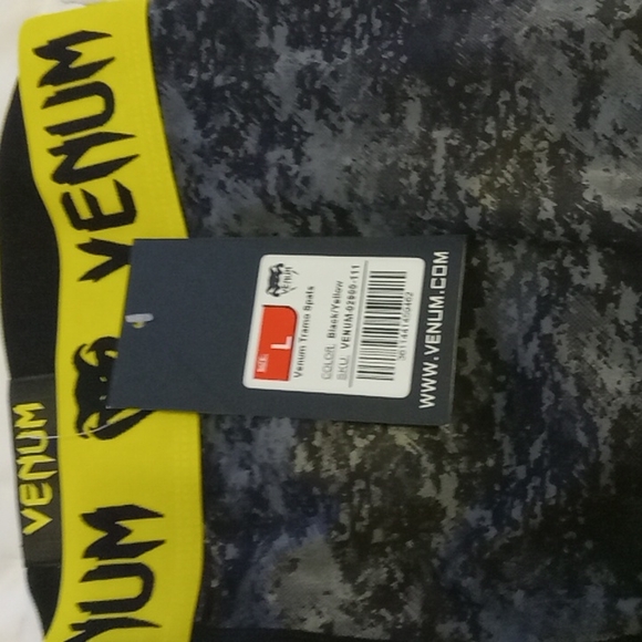 Venum Tramo Spats Large New with tags - Picture 2 of 3